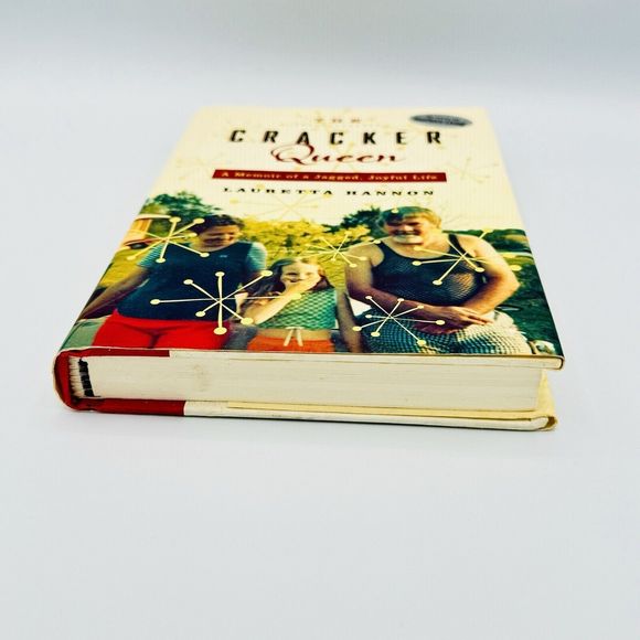 The Cracker Queen Hardcover First Edition Signed by Lauretta Hannon - Picture 3 of 7